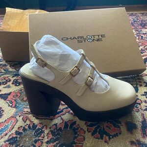 Unworn Charlotte Stone Gael mary jane clog in ‘Oat’